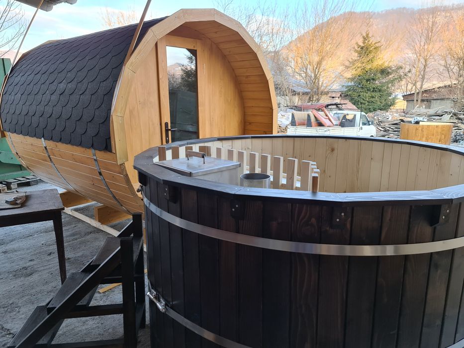 Sauna exterioara tip butoi/ ciubar (barrel sauna)