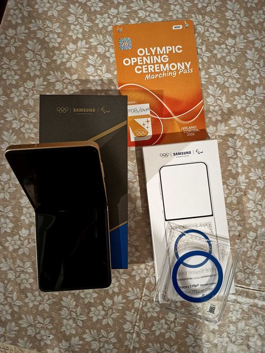Samsung Galaxy Z Flip 7 OLYMPIC EDITION