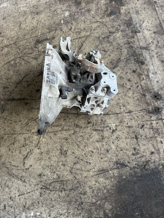 Кутия ръчна F17 за Опел Зафира 1.8i - Z18XER,A18XER