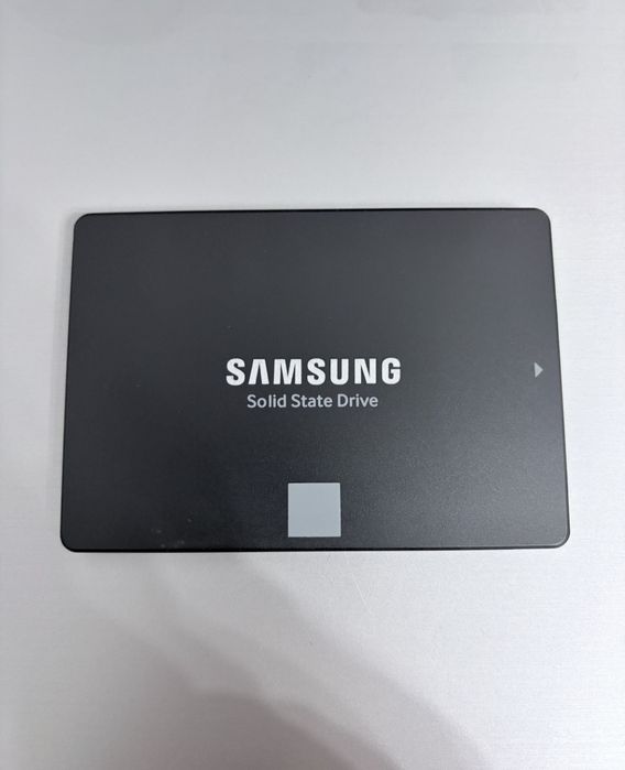 Продам ssd samsung evo 870 2тб 100% жизнь