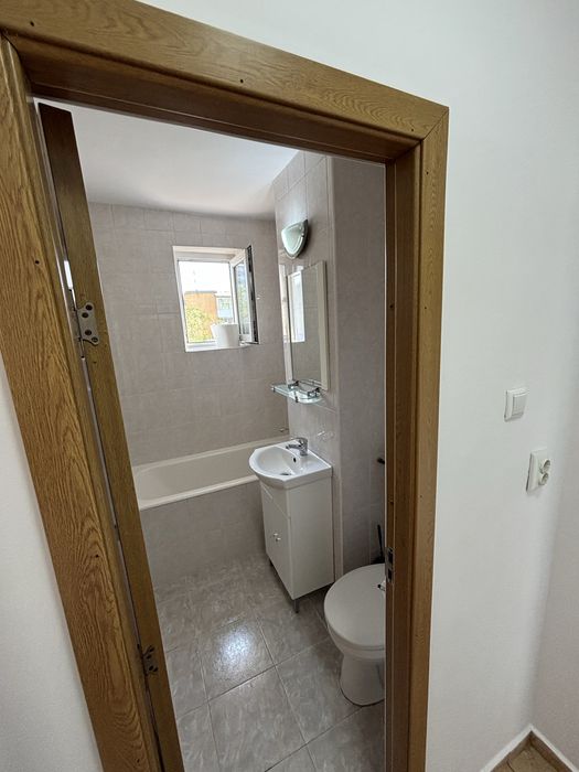 Apartament semidecomandat 2 camere