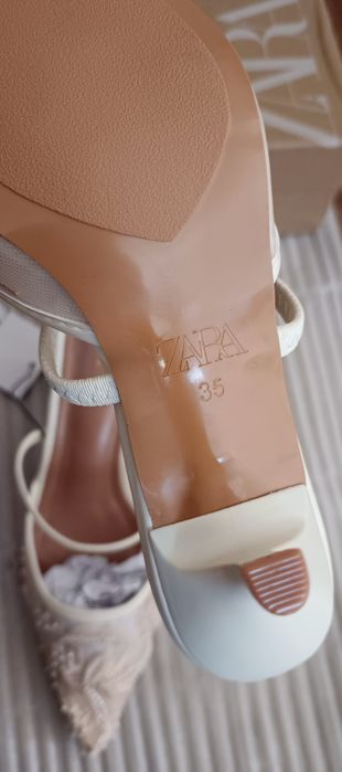 Босоножки Zara, новые