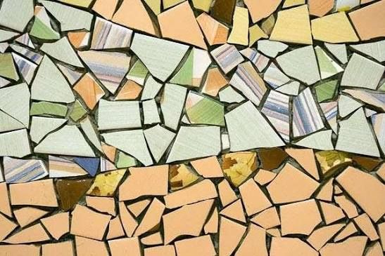 Бесплатно отдам бой кафеля для мозаики