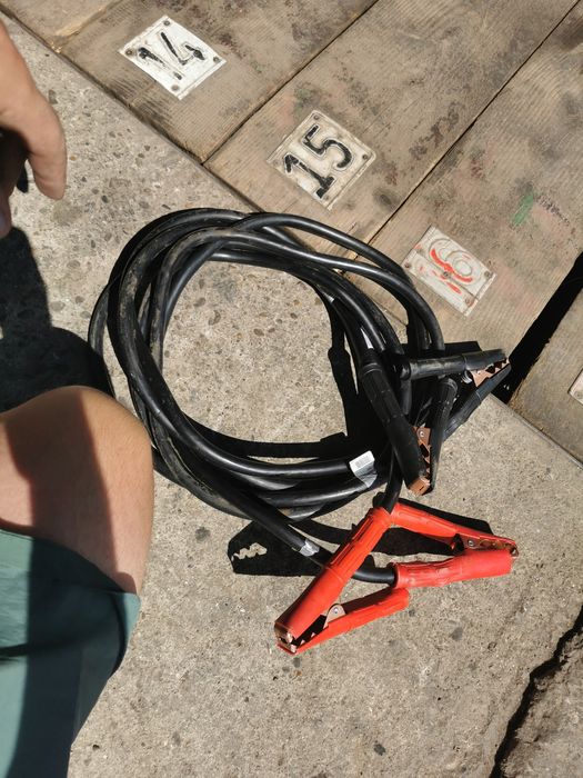 Cabluri pornire auto foarte groase 3metri
