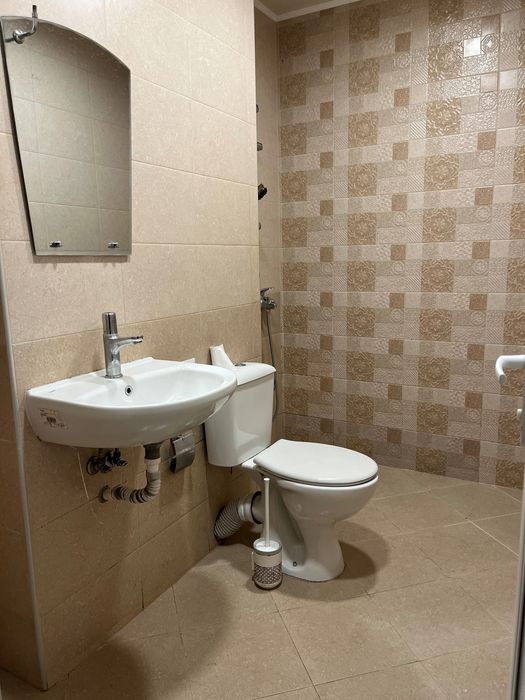 Тристаен апартамент с маза