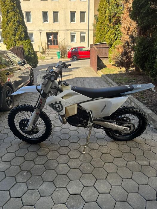 Husqvarna TE 300 PRO 2026 94 h Inmatriculat Ro Piston schimbat