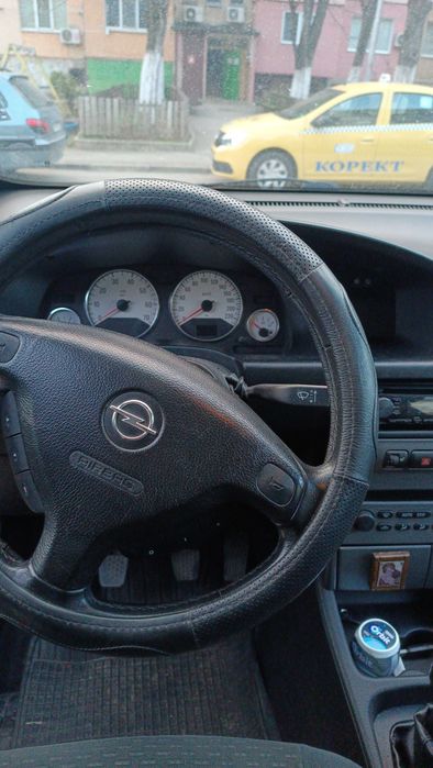 Опел Зафира 1.6 101hp