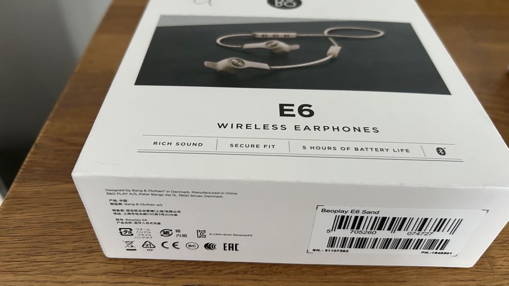 B&O casti beoplay E6 wireless