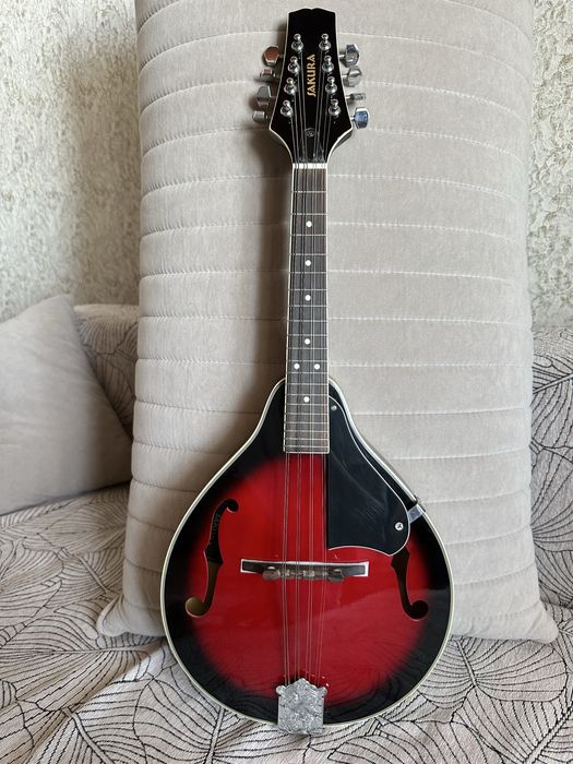 Мандолина Sakura