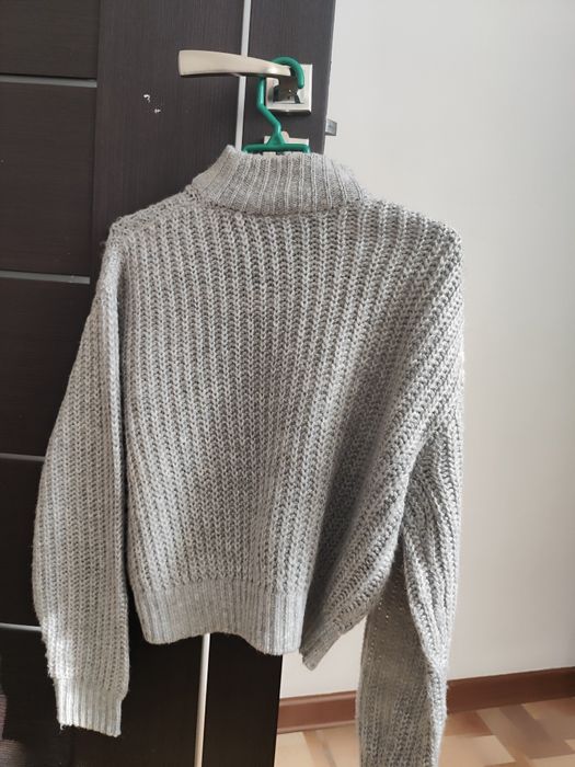 зимний свитер для девушек