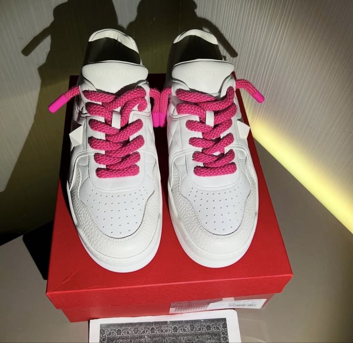 Adidasi valentino garavani