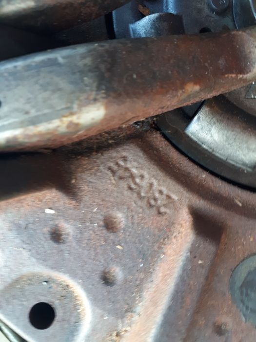 Ambreaj tractor Fiat 1000