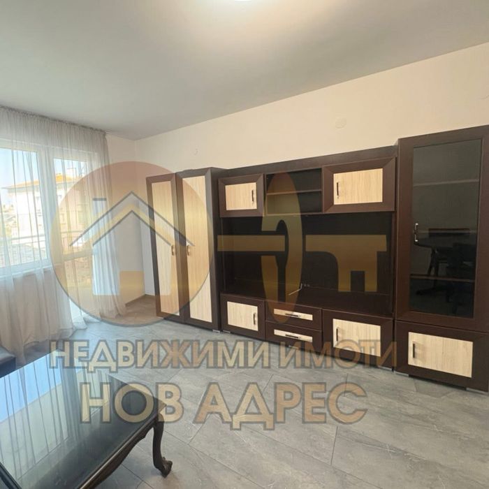 Дава се под наем Двустаен апартамент в Търговище, Център - 58 кв.м за 306 € - Снимка #3