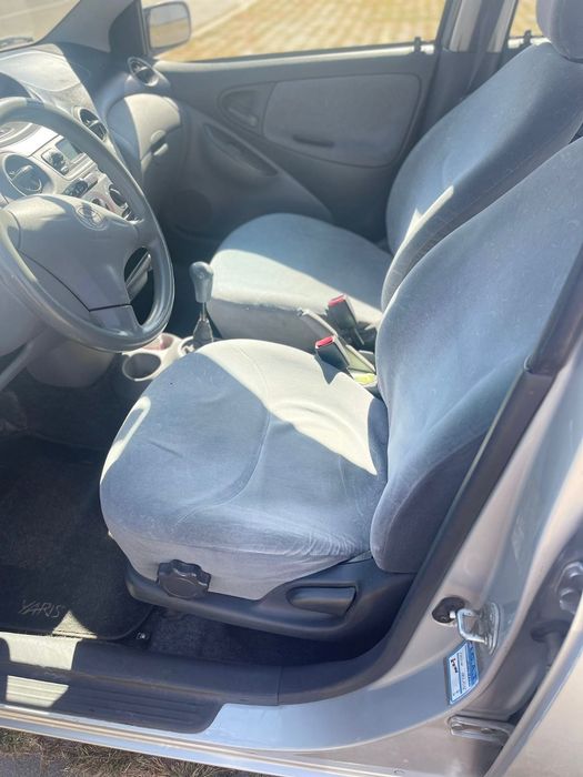 Toyota Yaris бензин