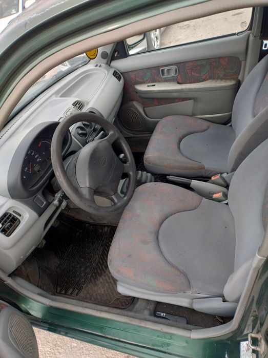 Нисан Микра К11 ;1,3 бензин