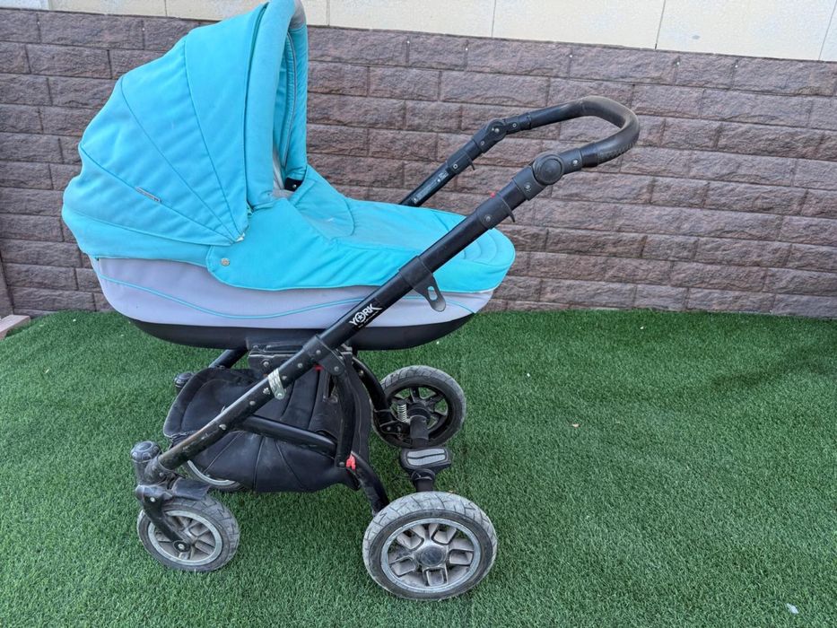 Детская коляска. Adamex 3 в 1