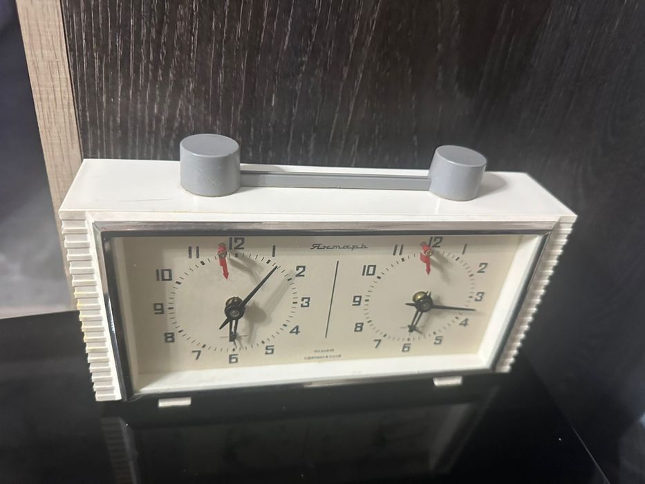 Продам Шахматные часы