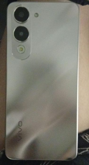 Срочно продам телефон.