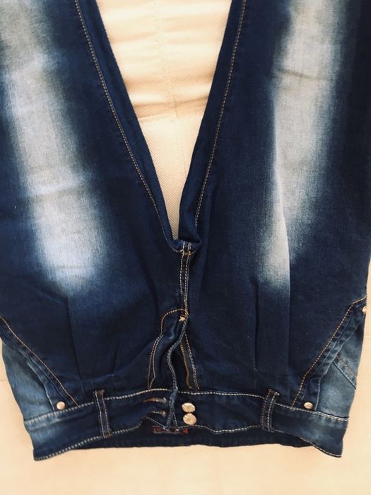 Дамски дънки различни размери