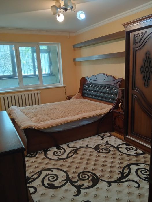 Продаётся 2-х комнатная квартира на 1 этаде