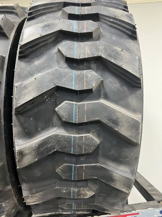 Автошина 12-16.5 экскаватор , погрузчик 10-16.5