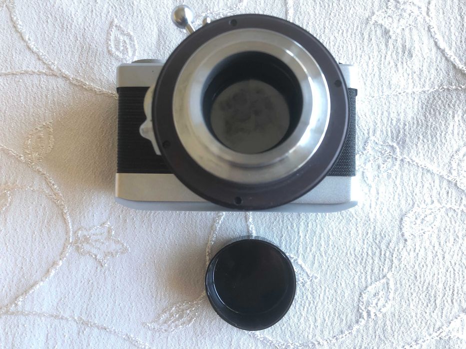 Микроскопски фотоапарат Carl Zeiss Jena Werra с микроскопски адаптер от 60-те произведен в ГДР, лентов 35 мм, изключително рядък, чисто нов