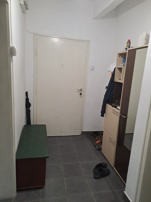 Продава се Тристаен апартамент в Враца, Център - 90 кв.м за 1417 €/кв.м - Снимка #4