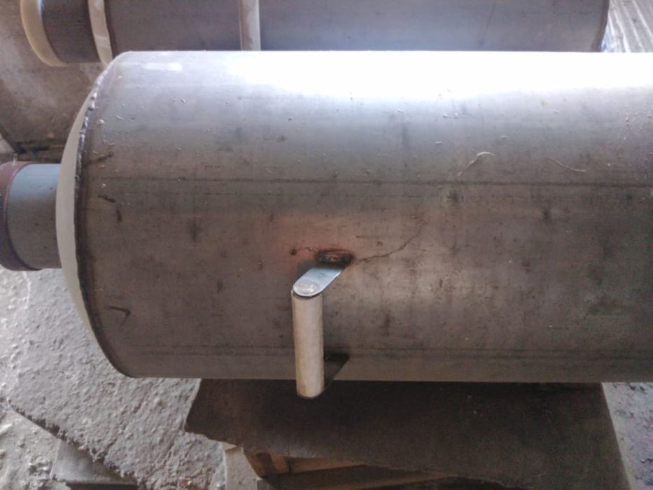 Продам улья, бетона мешалка,фляги, баки