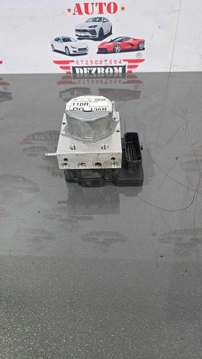 Pompa ABS Renault Clio IV / Dacia Sandero / Stepway II (B8_) Logan II