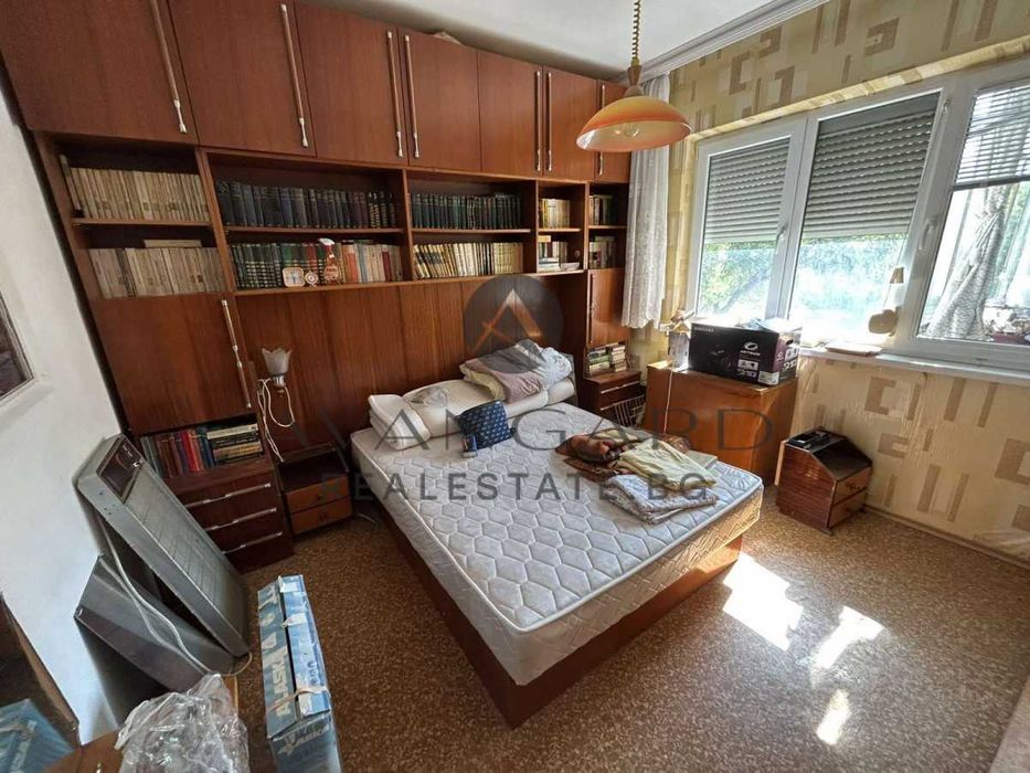 Продава се Двустаен апартамент в Пловдив, Кючук Париж - 58 кв.м за 1759 €/кв.м - Снимка #2