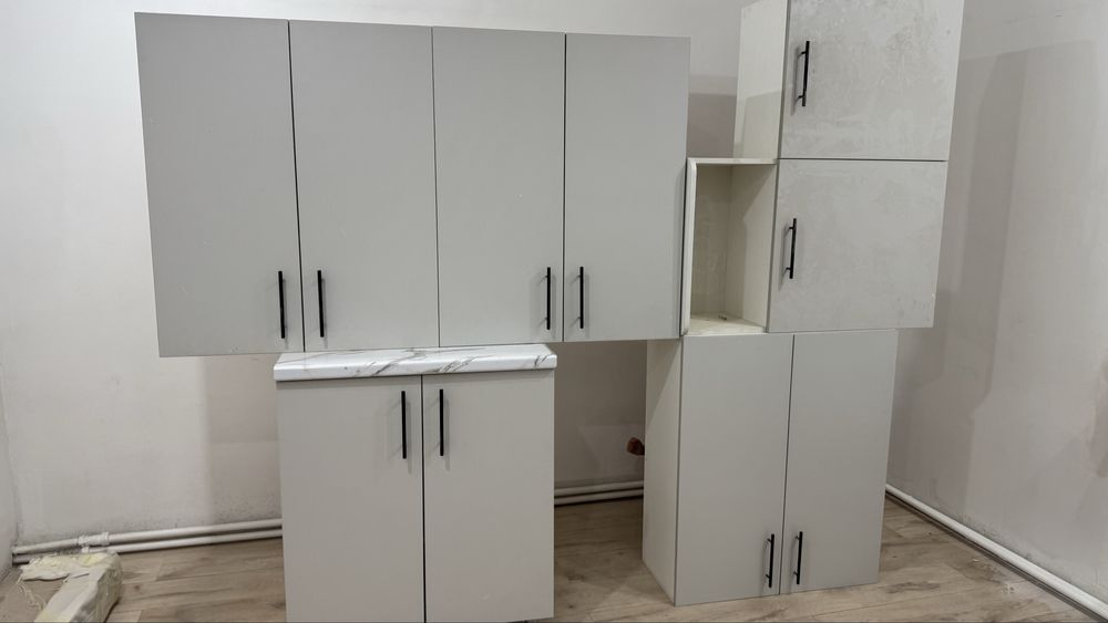 Продам кухонный гаргитур