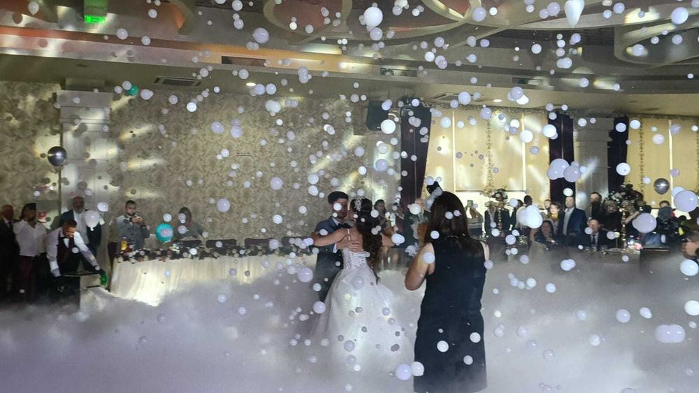 De vanzare masini de baloane cu fum profesionale