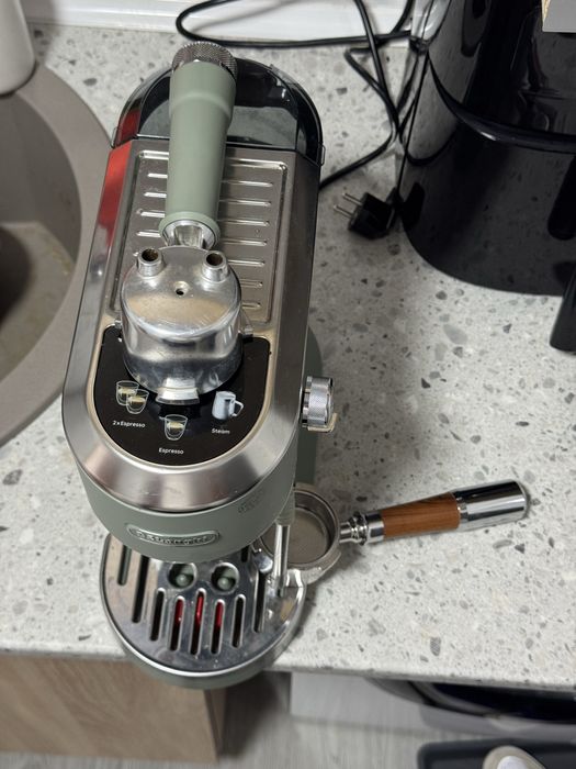 Aparat de cafea DeLonghi ec.890
