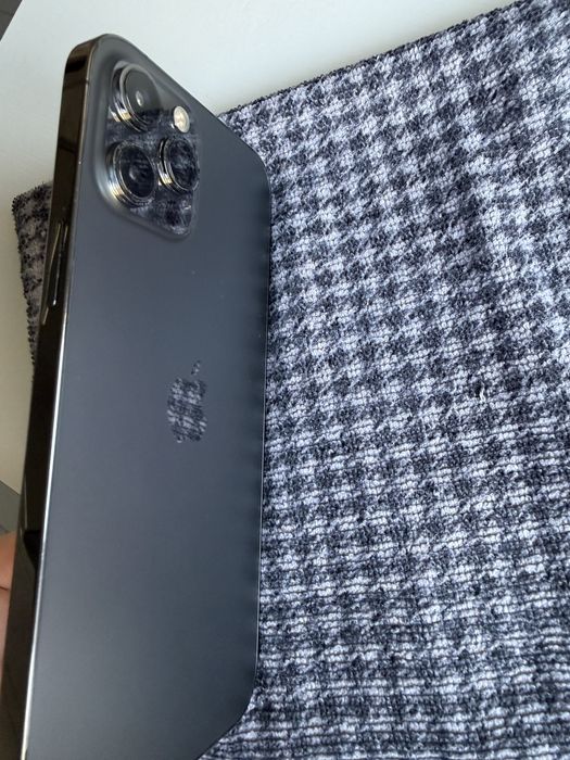 Vand Iphone 12ProMax