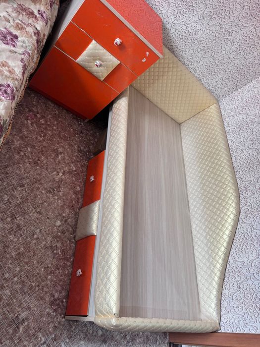 Кровать полуторка