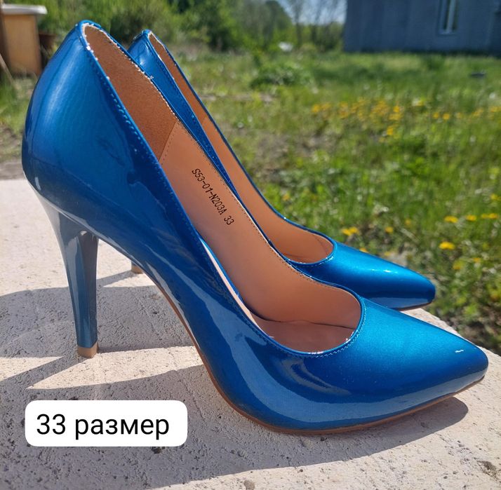 Продам женские туфли