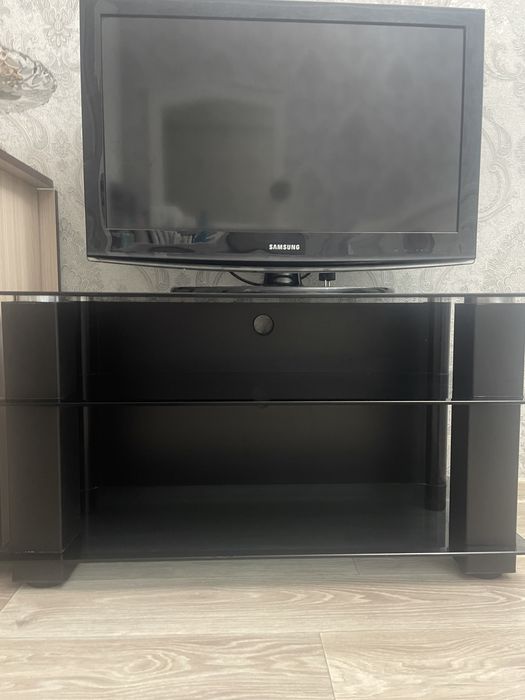 Срочно  продам Телевизор  самсунг