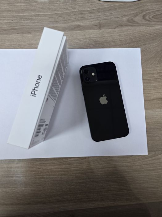 Продам  IPhone 12