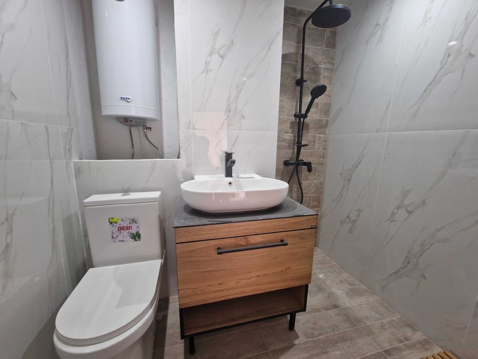 Продава се Многостаен апартамент в Благоевград, Еленово 1 - 96 кв.м за 1146 €/кв.м - Снимка #2