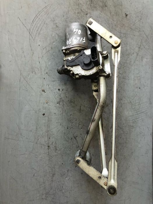 Ansamblu stergatoare motoras ford fiesta 5 2002-2010