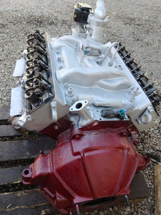 Продам двигатель на ЗИЛ