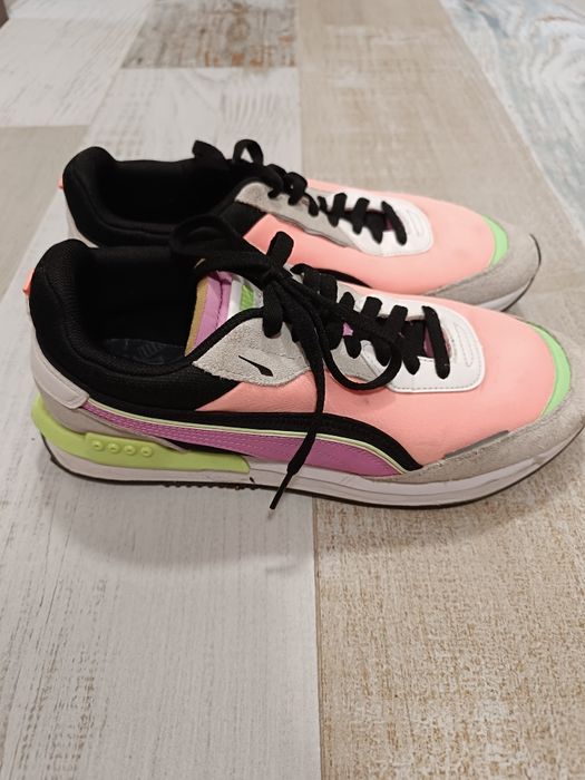 Спортни обувки Puma