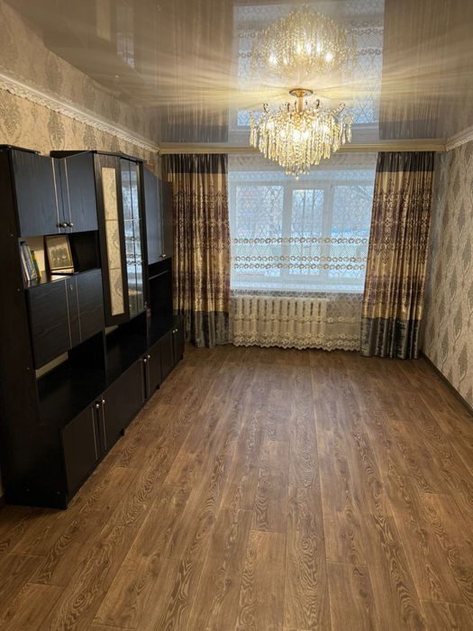 Продается трехкомнатная квартира