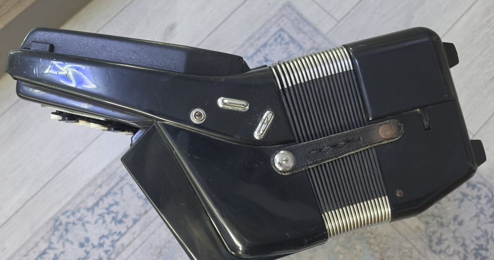 Акордеон Farfisa Massy