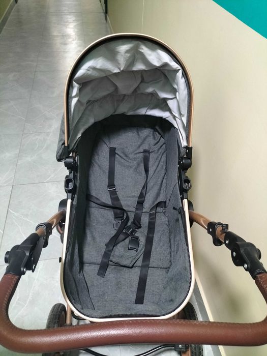 Детская коляска.