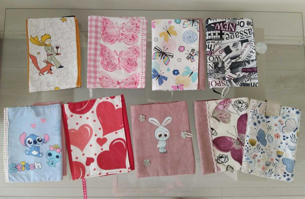 Текстилни дрешки за книги