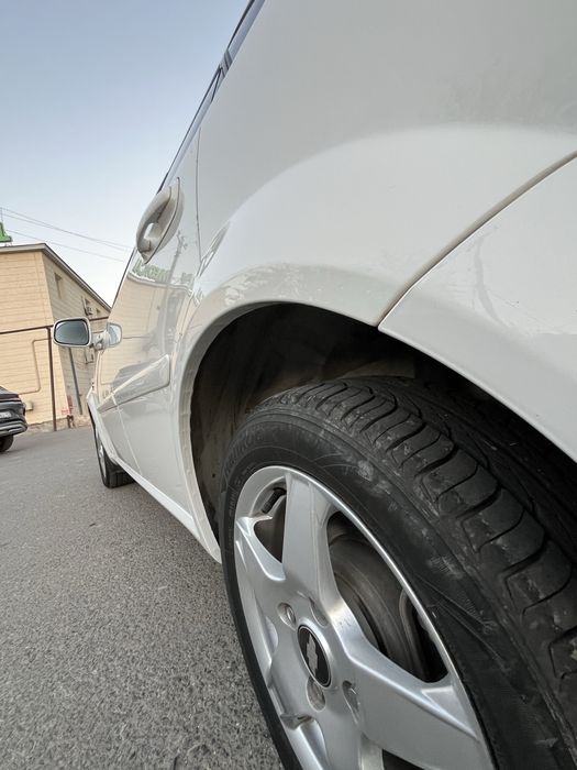 Шевролет Титанка Балонымен сатылады