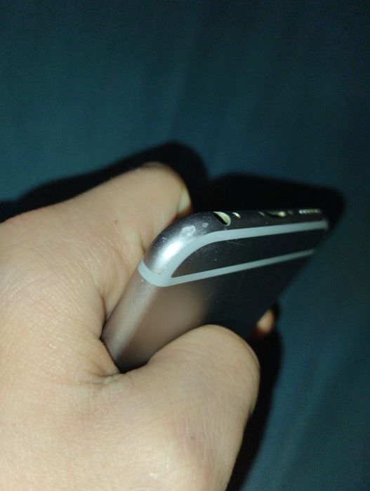 Айфон 6 в хорошем состоянии