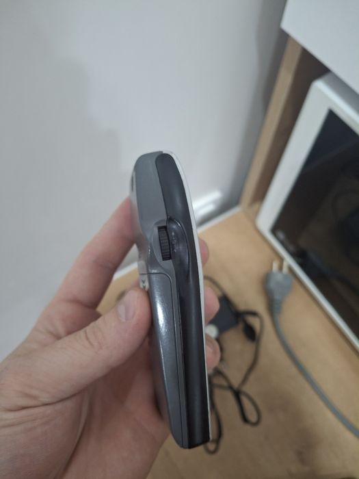 Телефон Sony J70