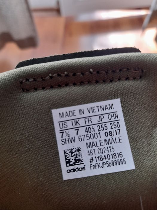 Adidas F 13 маратонки 40 номер.